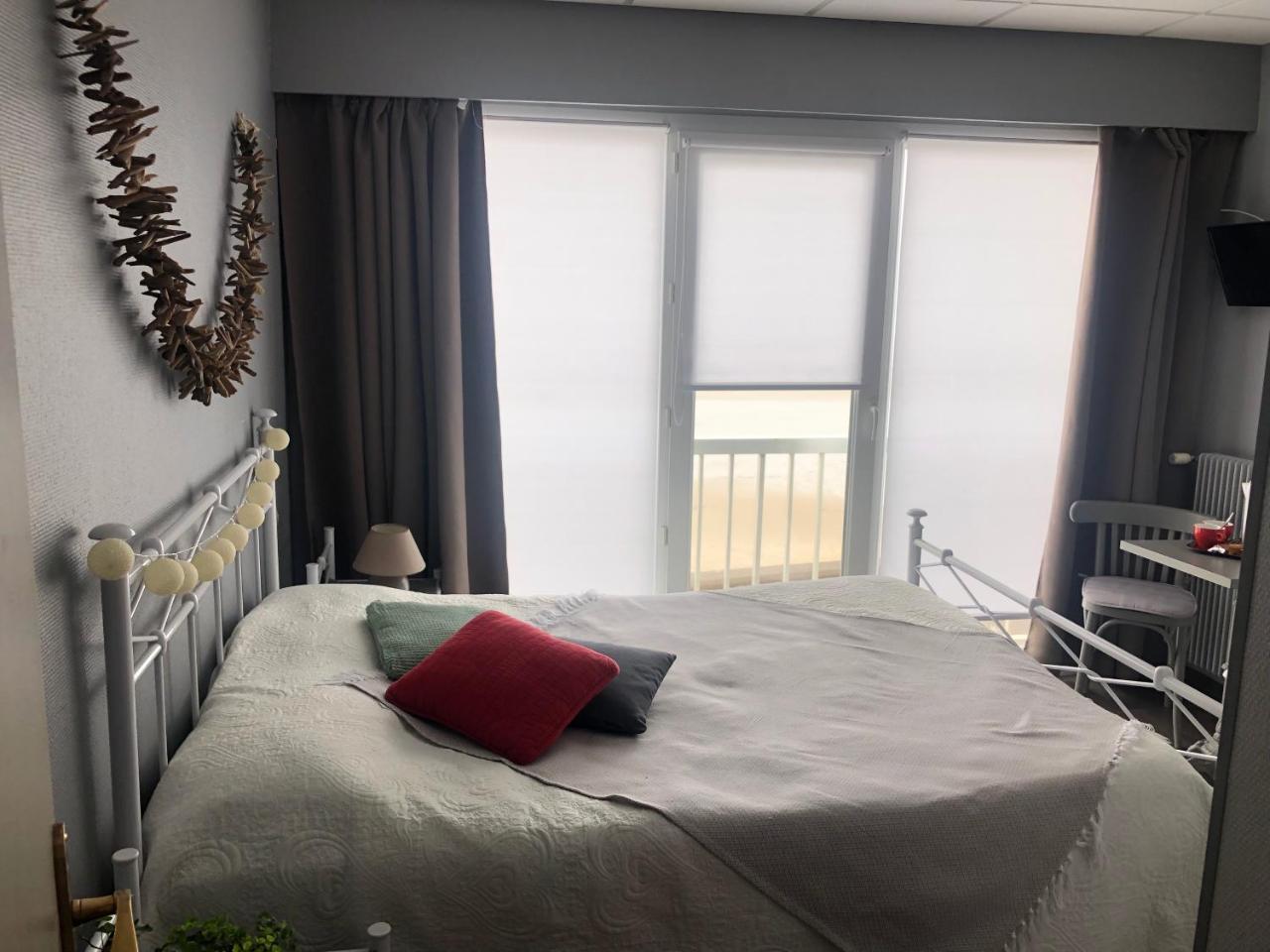 Le Monaclin Hotell Le Portel Eksteriør bilde